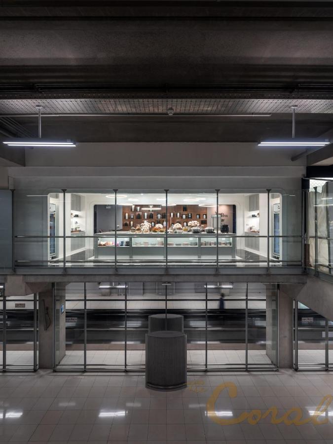 The Coral Finest Business Class And First Class Lounge Concourse D- Airport Lounge Service - International Transit Area - 6 Hours Stay Samut Prakan Zewnętrze zdjęcie